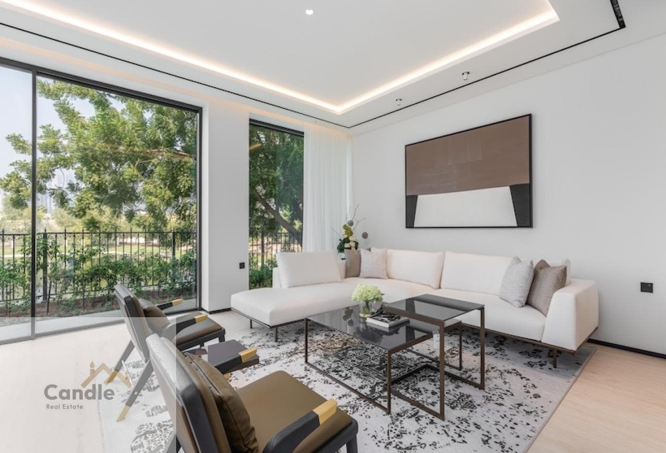 SKYLINE/LAKE VIEW | FULLY UPGRADED | TURN-KEY